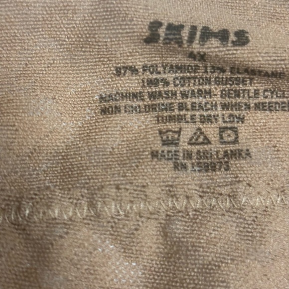 Skims Assorted Underwear Panties LOT OF 5 SZ 4X - Picture 5 of 7